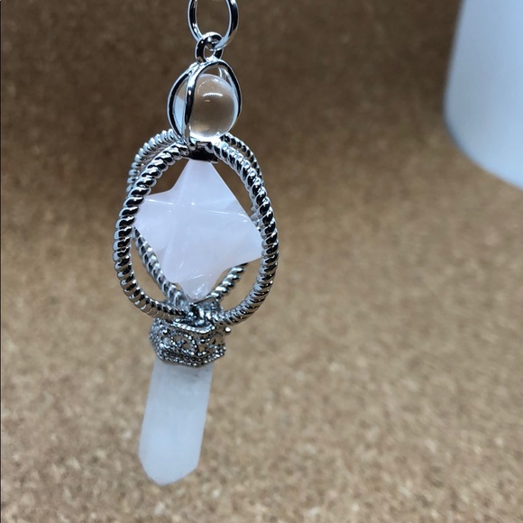 Rose quartz sacred Geometry rotating pendulum - Picture 9 of 11